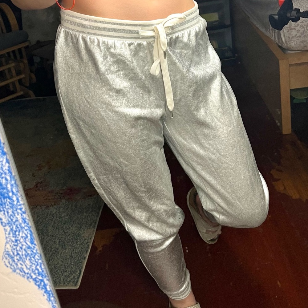 Forever 21 Metallic Joggers / M